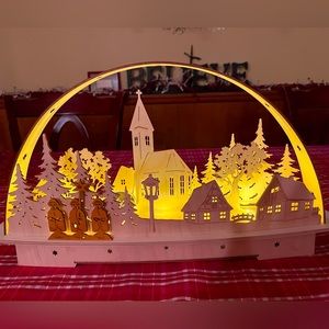 NWT: *RETIRED* Saico Germany Large 18" Wooden LED Light Arch CAROLERS Erzgebirge